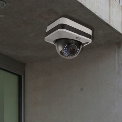 Ergaenzung der Kamera in der Außensprechanlage durch IP Kameras